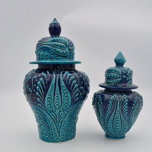 Handmade Decorative Ceramic Vase Jar With Lid for Gift