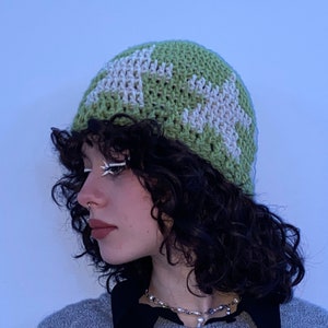 PATTERN crochet star beanie hat