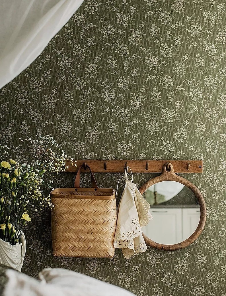 Vintage Wallpaper Green Tandrils Boho Home Decor Sold Per Full Roll Only 20.50 wide x 33ft long 3 Colors to Choose from 画像 1