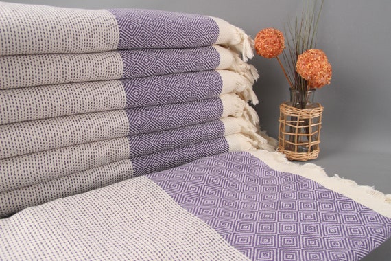 Large purple throw blanket hotsell