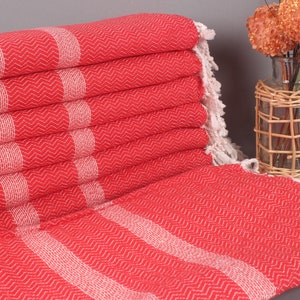 Türkisches Strandtuch personalisiert, Türkisches Handtuch Strand, rotes Handtuch, gestreiftes Handtuch, 36x71 Zoll Handtuch mit Namen, Weihnachtsgeschenk Handtuch,