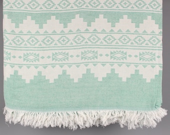 Turkish Blanket, Turkish Bedspread, Green Throw, Kilim Throw, 56x83 Inches Handmade Bedspread, Beach Throw, Christmas Gift Throw,