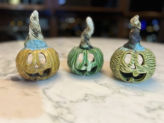 Handmade Ceramic Pumpkin Tealight Holder Set: Halloween Decor