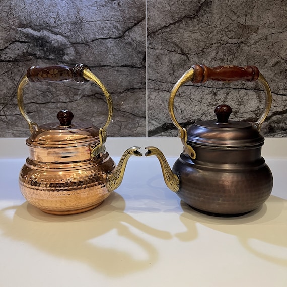 Handcrafted Copper Teapot: Snake Head Spout, Embossed Design