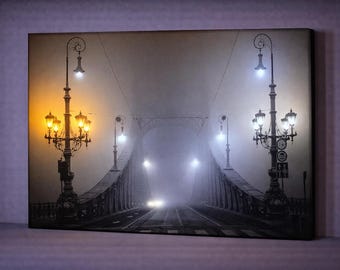LED Budapest Liberty Bridge Canvas Art Foggy Night Wall Decor, Lighted Cityscape Canvas, Moody Urban Wall Art, Battery Powered Ambient Decor