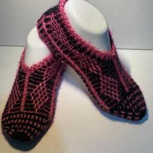 Knitted Slippers,Turkish slippers,Winter Slippers,house slippers,Winter slippers,Handmade knitted slippers,Strick hausschuhe.
