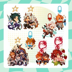 Może przedstawiać: Kolekcja kolorowych zawieszek z postaciami w stylu anime z brelokami. Zawieszki przedstawiają r&oacute;żne postacie o szczeg&oacute;łowych wzorach, w tym postać z wł&oacute;cznią, postać z rybą i postać z truskawkami.