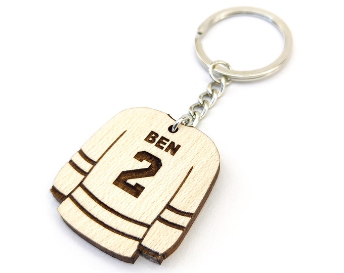 Porte-clés/porte-clés en bois personnalisés de maillot d'hockey avec la gravure faite sur commande de nom et de nombre
