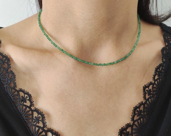 Naszyjnik z zielonym kamieniem dla kobiet – awenturyn lub perydot – 2 mm Naszyjnik z naturalnym kamieniem – elegancki minimalistyczny choker