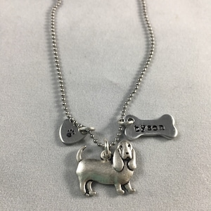 Bassett Hound Personalized Necklace Customized your dogs name