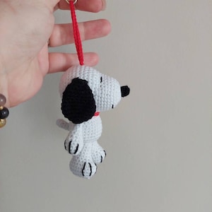 Snoopy anahtarlık, Snoopy keychain, Snoopy stuffed toy, Snoopy car decor,amigurumi Snoopy, crochet Snoopy, amigurumi animal,Snoopy gift
