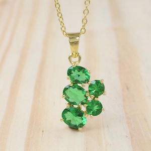 Five Stone Emerald Pendant Necklace, Minimalist Emerald Gold Chain Necklace, Birthstone Emerald Necklace for Women, Gift for Her Jewelry