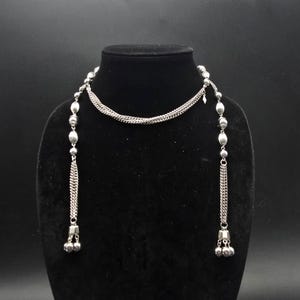 Sarah Coventry Silver Tone Lariat Necklace Chain Tassel Vintage Jewelry