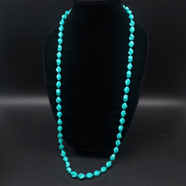 Sarah Coventry Teal Blue Plastic Beaded Necklace Vintage Costume JEwelry