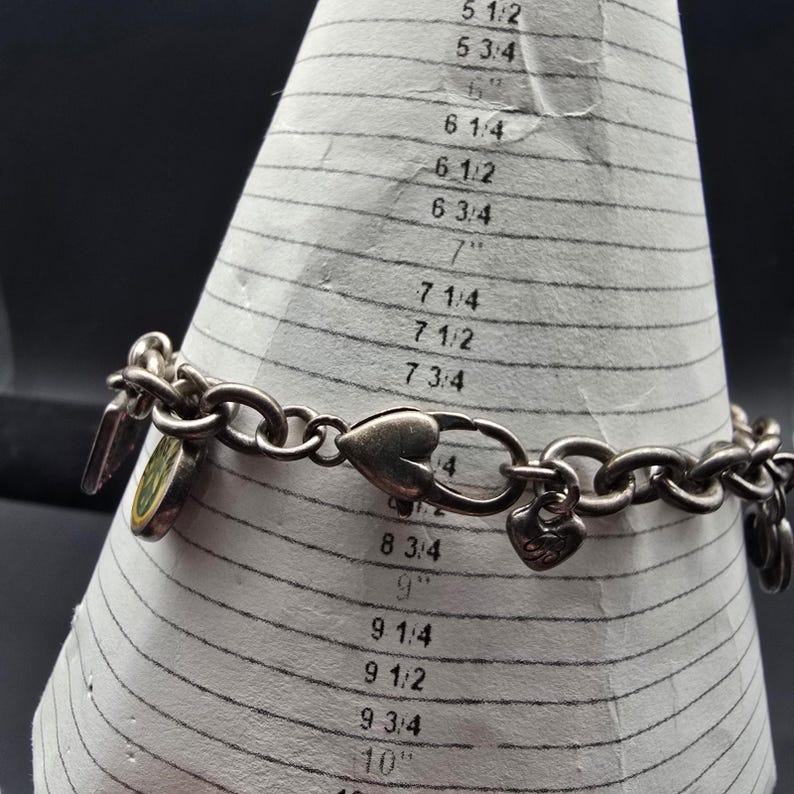 Pulsera con dije del símbolo de la paz de Brighton, tono plateado, bisutería imagen 5