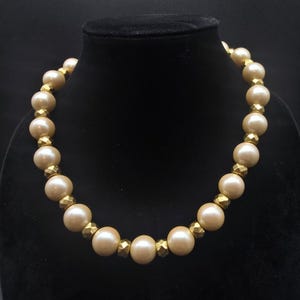 Monet Faux Pearl Collar Necklace Gold Tone VIntage Costume Jewelry