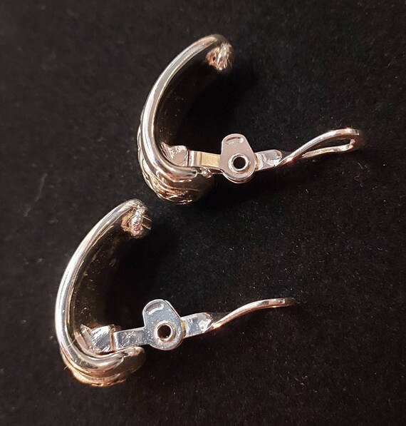 Monet Silver Tone Half Hoop Chunky Clip On Earrin… - image 7