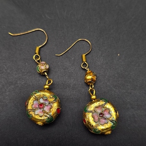 Pink Gold Tone Cloisonne Flower Earrings Dangle Drop Pierced Vintage Jewelry
