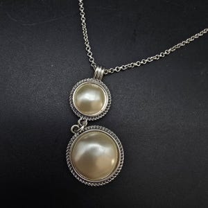 Lucky Brand Faux Pearl Pendant Necklace Silver Tone Costume Jewelry