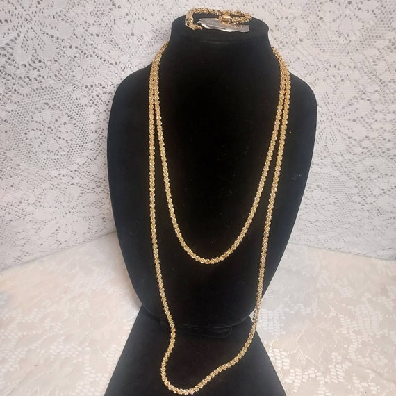 Vintage Givenchy Bijoux 9" Gold Tone 3 Piece Set … - image 10