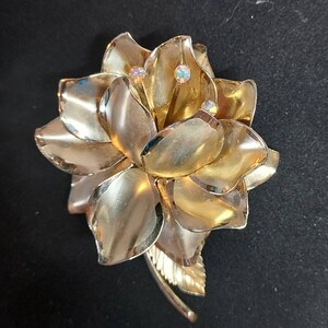 Vintage Park Lane Gold Tone Flower Brooch Aurora Borealis Rhinestones Costume