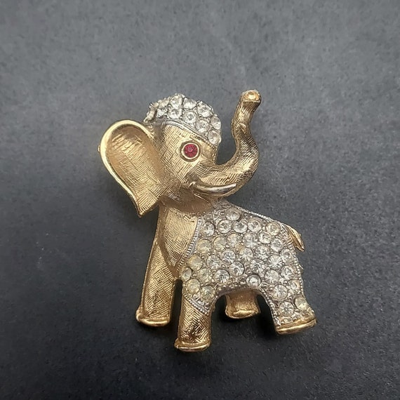 Gold Tone Pave Rhinestone Elephant Brooch Trunk U… - image 8