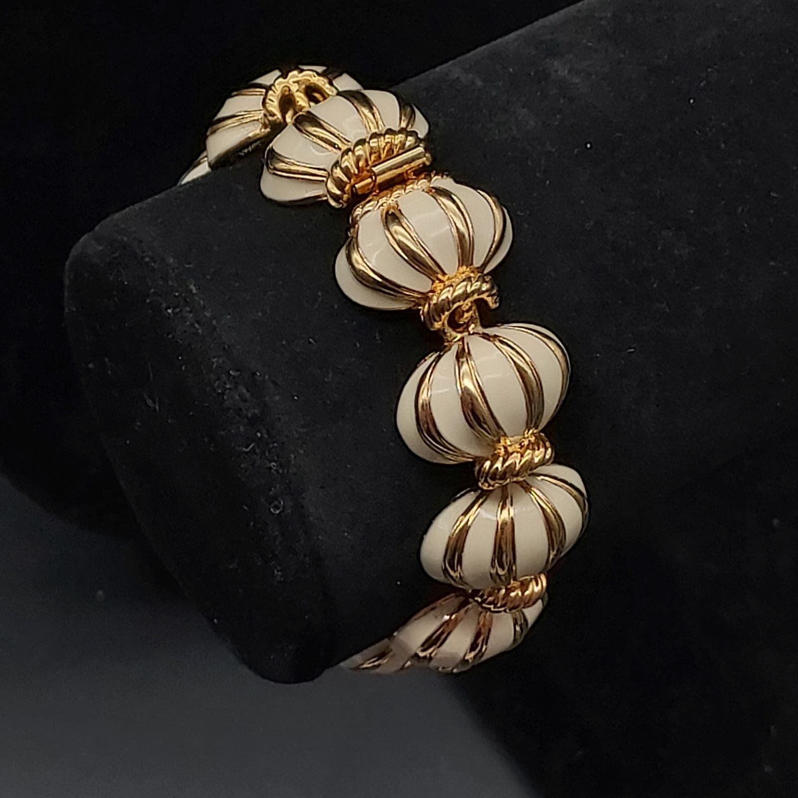 Qvc vintage jewelry deals