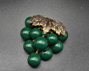 Green Grape Dress Clip Fur Clip Vintage Art Deco Costume Jewelry