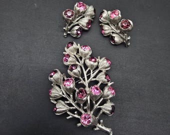 Sarah Coventry Pink Purple Wisteria Brooch Earrings Silver Tone Vintage