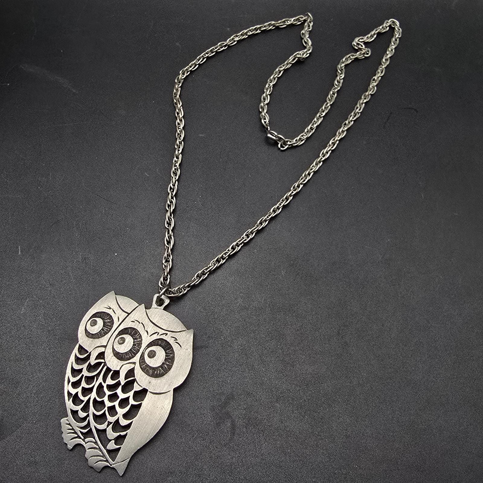 Pewter Owl Bird Pendant Necklace Silver Tone Chain Vintage Costume Jewelry