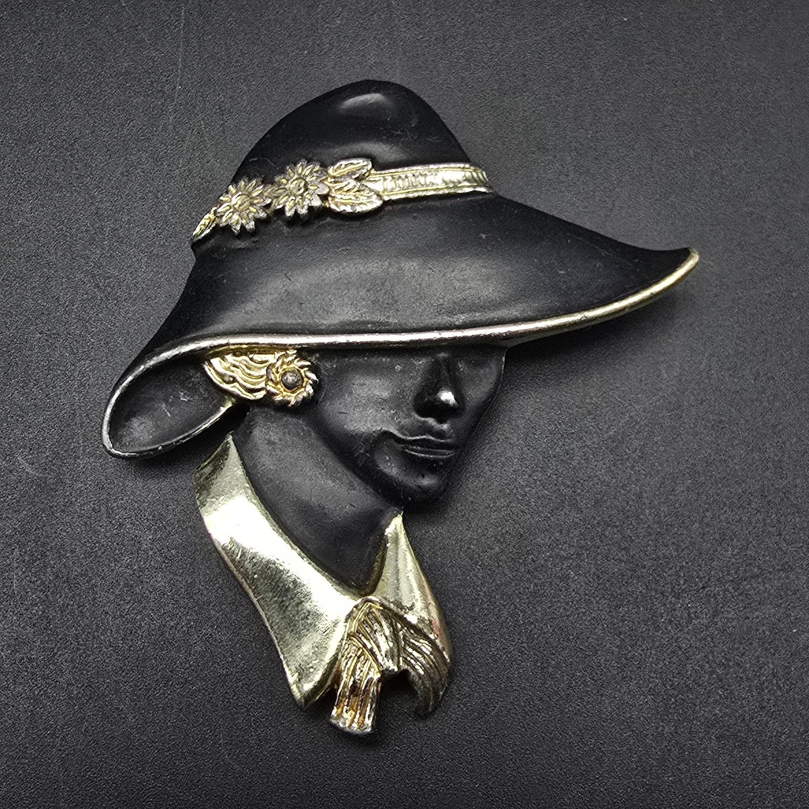 Disc Brooch Kingston Brooch Lady Head Brooch Black Gold Tone