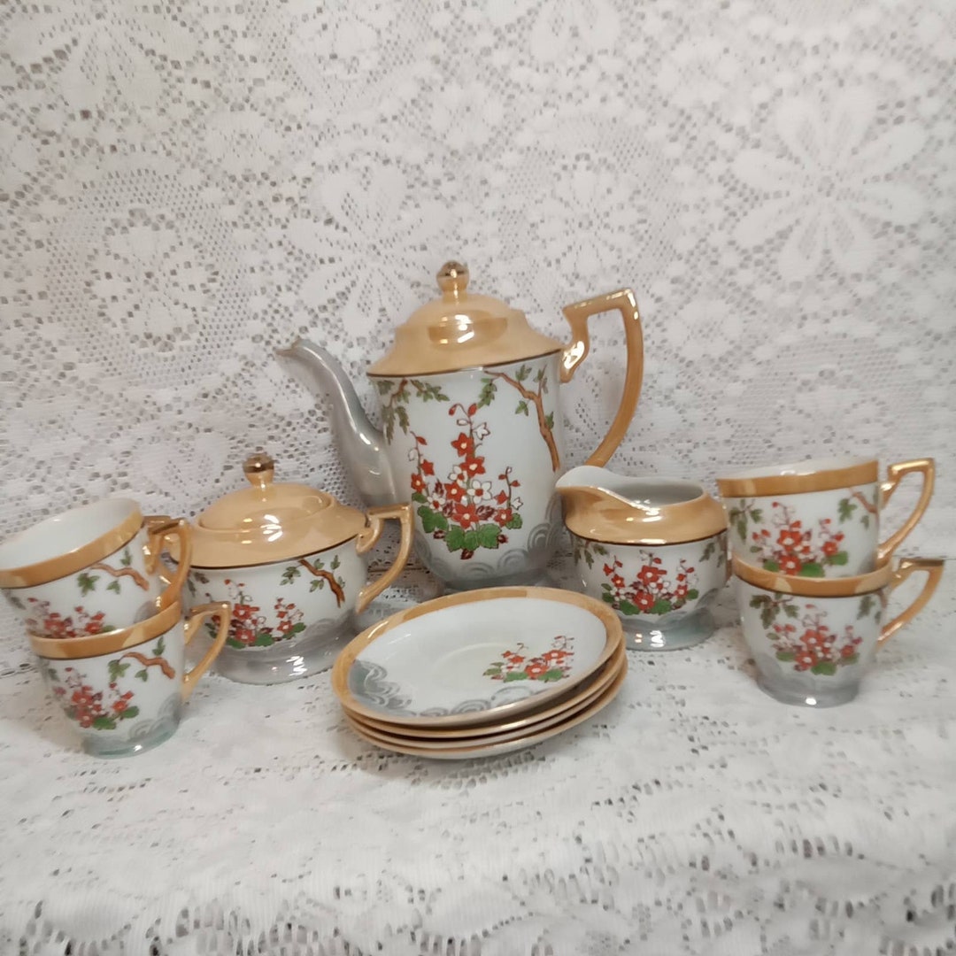 Chikaramachi Tea Set Handpainted Japan Lusterware Teapot Red Flowers