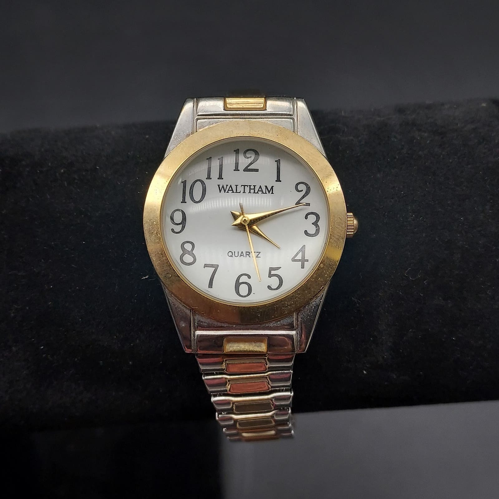 Waltham quartz watch price new arrivals