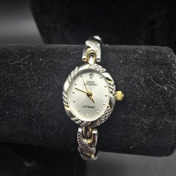 Sarah Coventry Silver Tone Quartz Watch Vintage Costume  display picture 3