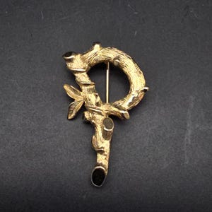 Sarah Coventry Letter P Brooch Initial Gold Tone Tree Branch Leaves Vintage