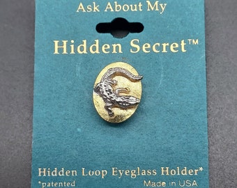 Reptile Alligator Lizard Pin Gold Tone Eye Glass/ID Holder Esther Fuhrman NOS