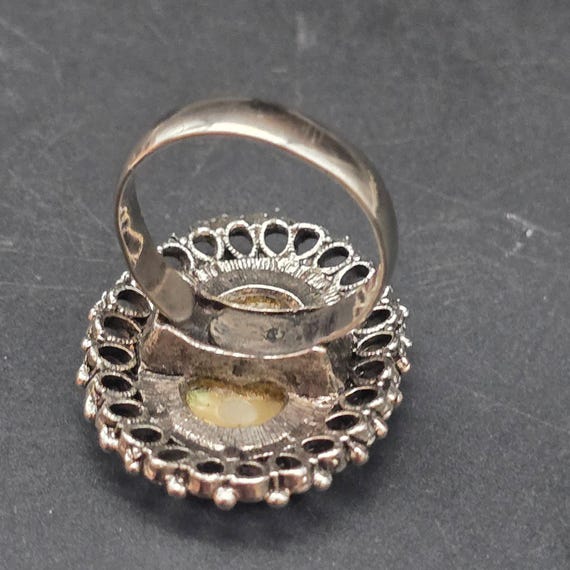 Vintage Abalone Shell Oval Ring Statement Size 10… - image 4