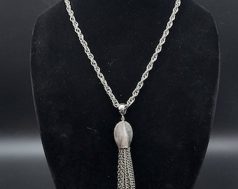 Vintage 1970's Silver Tone Tassel Pendant Necklace BoHo Style Costume Jewelry