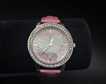 Women's Pink Heart Quartz Watch WORKS Valentine's Day