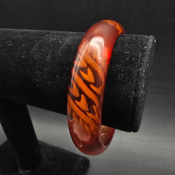 Reverse Carved Bakelite Bangle Bracelet Vintage P… - image 2