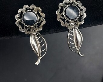 Silver Tone Floral Screw Back Earrings Black Cabochon Center Vintage Jewelry