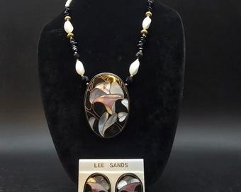 Lee Sands Flower Necklace Earrings Set Mother of Pearl Inlay Vintage