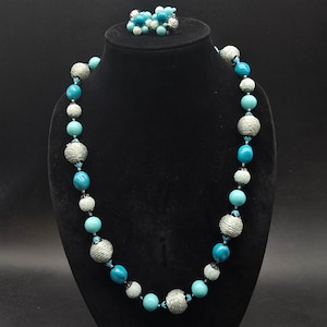 Vintage Japan Blue Beaded Necklace Clip On Earrings Clusters Costume Jewelry