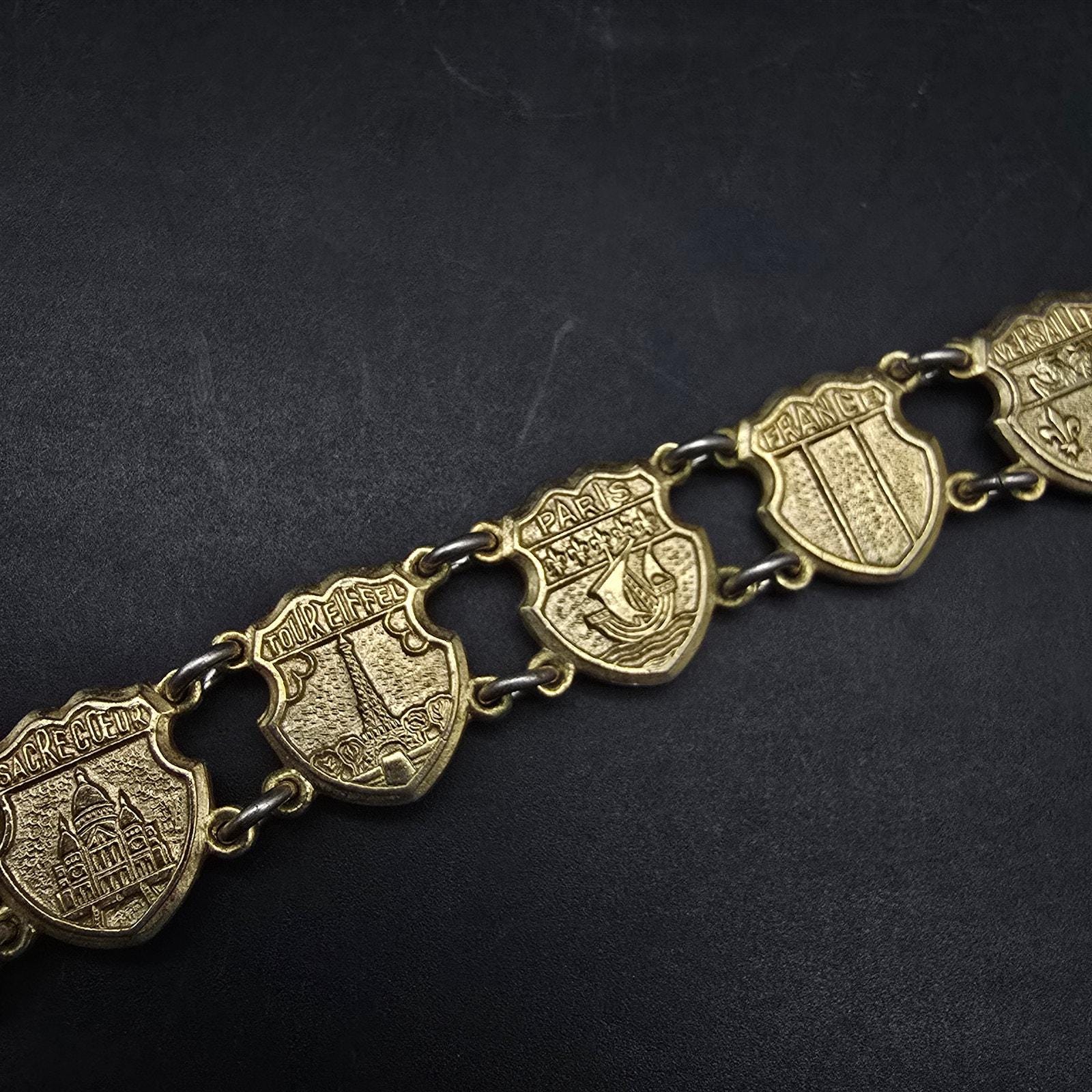 Vintage Paris France Souvenir Charm Bracelet Gold Tone Notre Dame