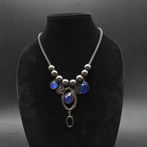 Chico&#39;s Blue Rhinestone Silver Tone Necklace Beaded Pendant Chunky