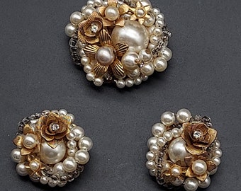 Faux Pearl Beaded Cluster Brooch and Clip on Earrings Set Gold TOne Flowers