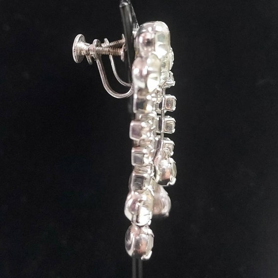 Vintage Rhinestone Long Screw Back Earrings Glitz… - image 3
