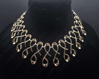 Vintage Gold Tone Infinity Link Collar Necklace Figure 8 Statement