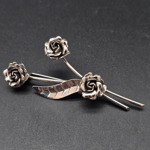 Flower Bud Rose Bud Brooch Silver Tone Vintage Costume Jewelry