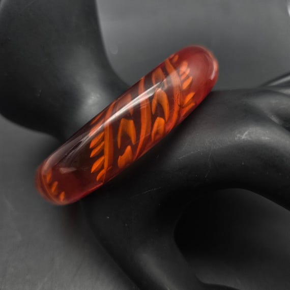 Reverse Carved Bakelite Bangle Bracelet Vintage P… - image 1